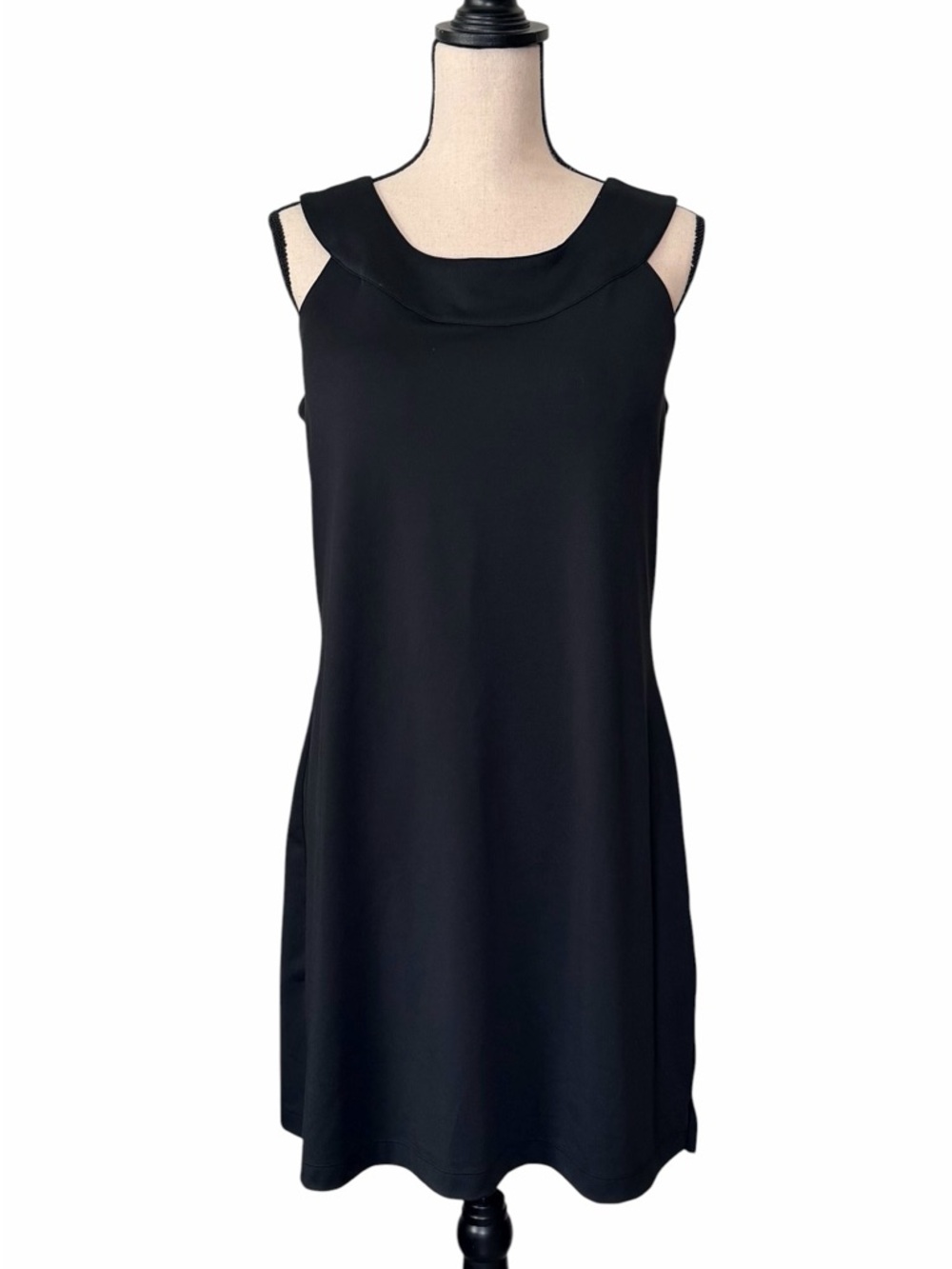 Athleta Woman’s Excursion Cowl Neck Dress Black Travel Commute Active Size Large
